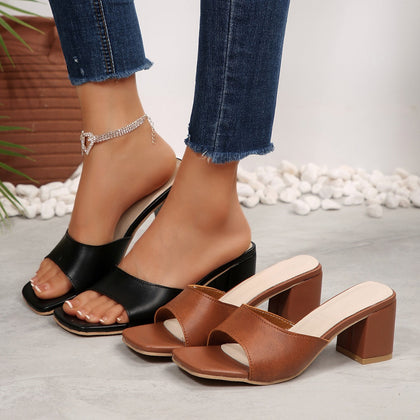 European And American-style Chic Sandals For Outdoor Wear